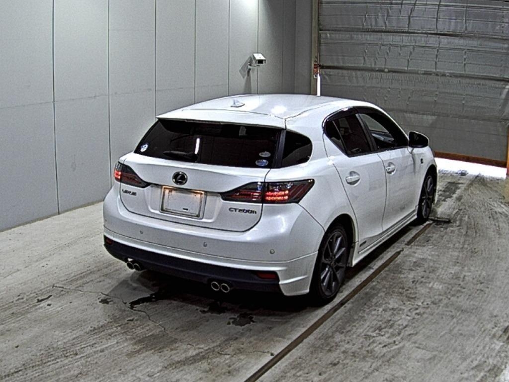 LEXUS CT200H