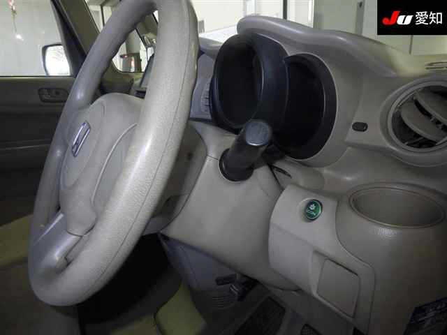 HONDA N-BOX+