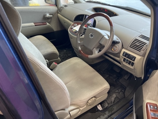 NISSAN PRESAGE