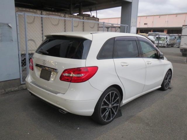 MERCEDES-BENZ B-CLASS