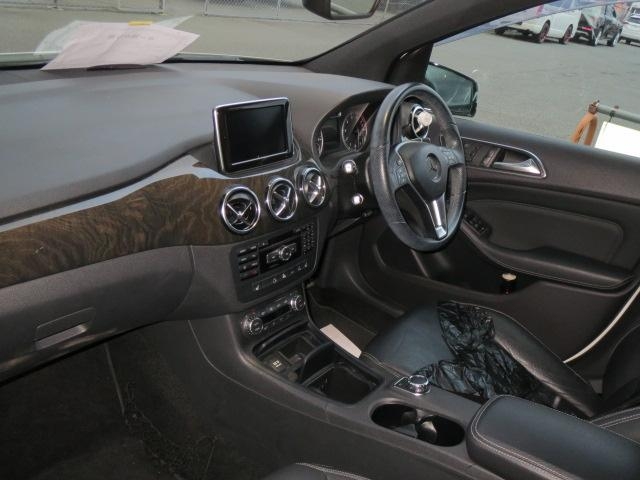 MERCEDES-BENZ B-CLASS