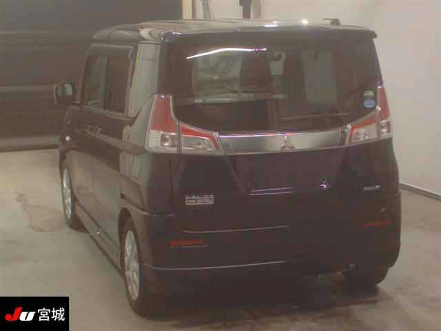 MITSUBISHI DELICA D:2