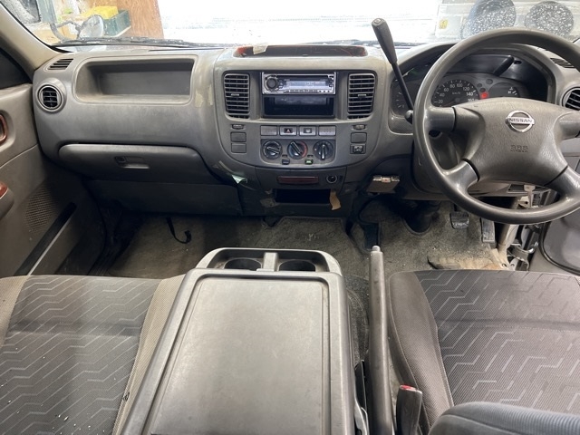 NISSAN CARAVAN