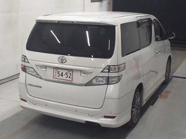 TOYOTA VELLFIRE