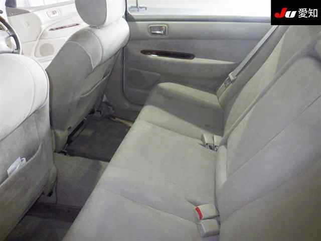 TOYOTA VISTA