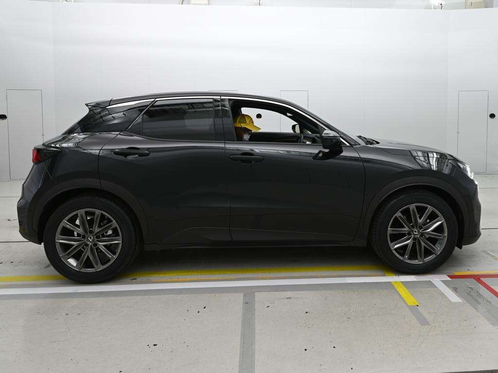 LEXUS LBX
