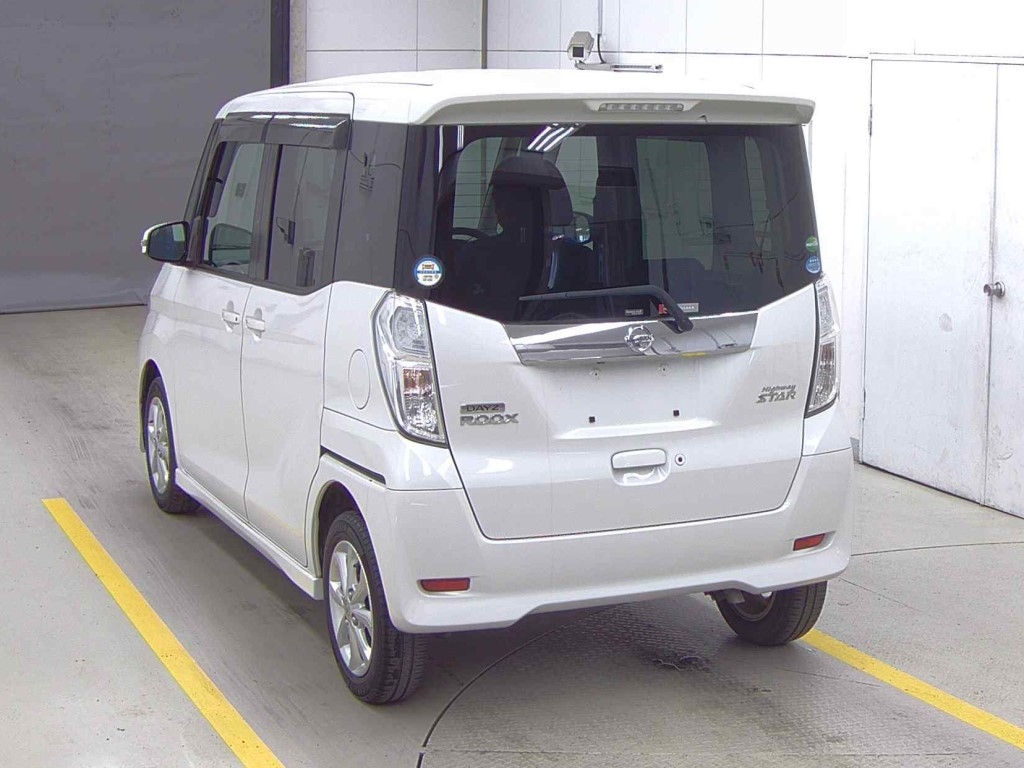 NISSAN DAYZ ROOX