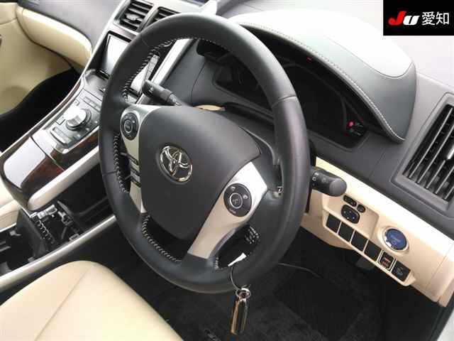 TOYOTA SAI