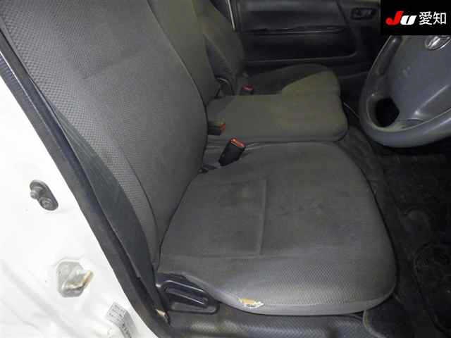 TOYOTA REGIUS ACE