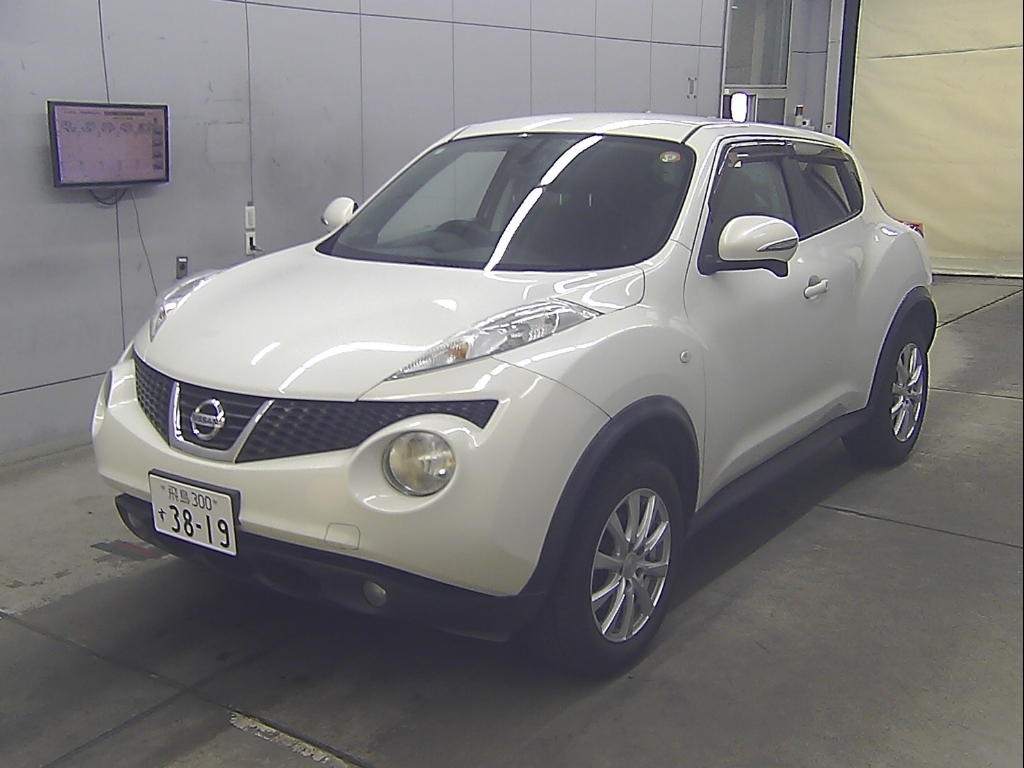 NISSAN JUKE