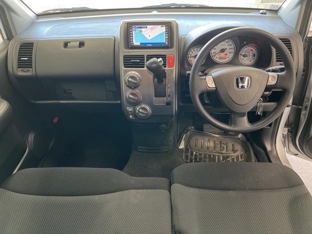 HONDA MOBILIO SPIKE