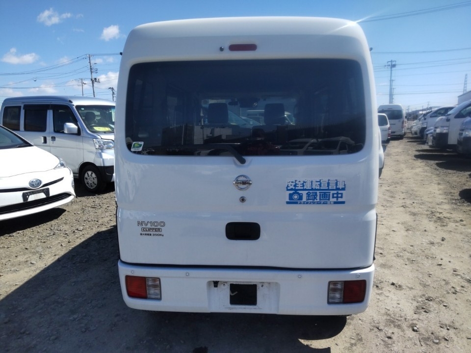 NISSAN NV100 CLIPPER