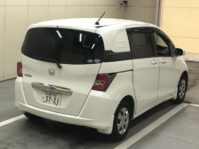 HONDA FREED SPIKE