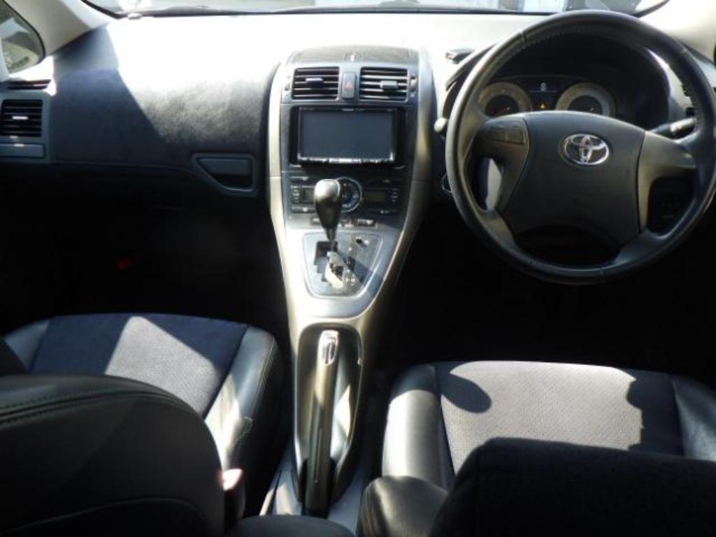 TOYOTA BLADE