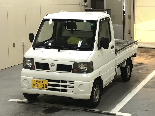 NISSAN CLIPPER