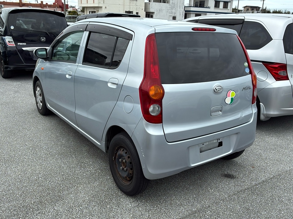 DAIHATSU MIRA