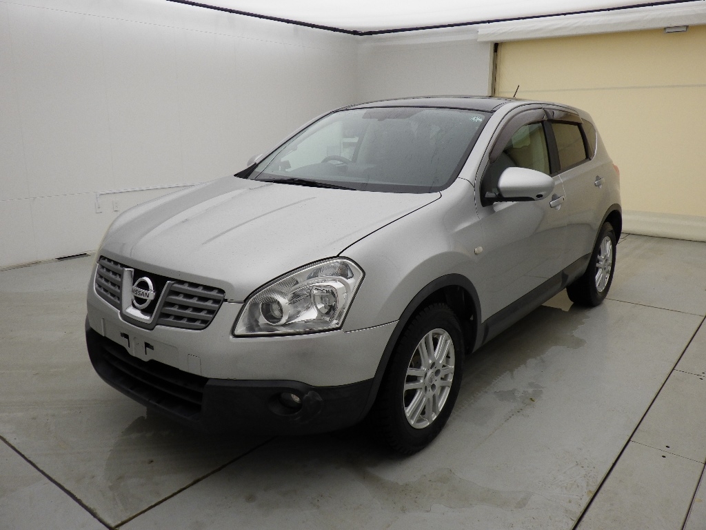NISSAN DUALIS