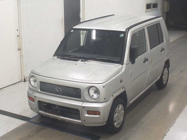 DAIHATSU NAKED