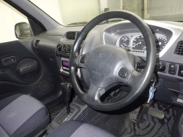 DAIHATSU TERIOS KID