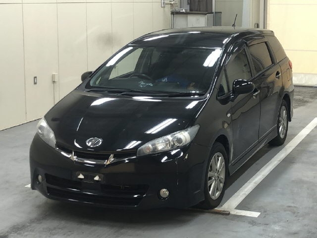 TOYOTA WISH