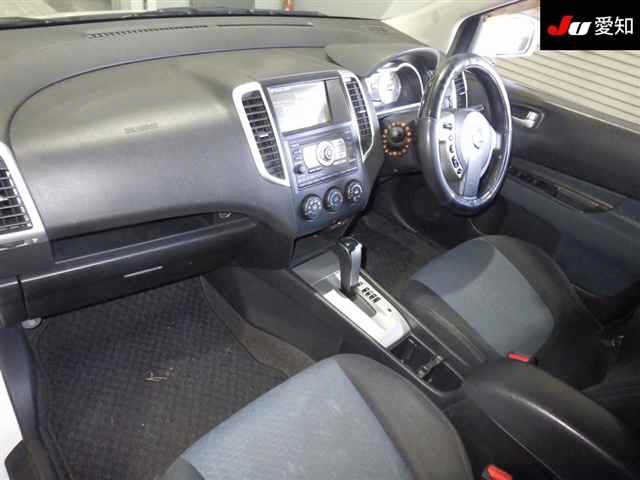 NISSAN WINGROAD