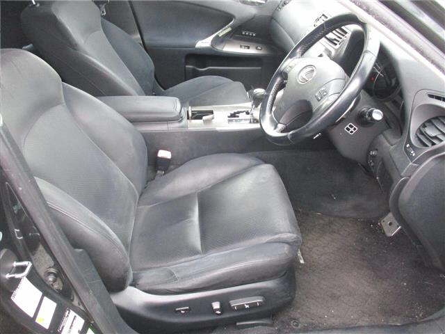 LEXUS IS250