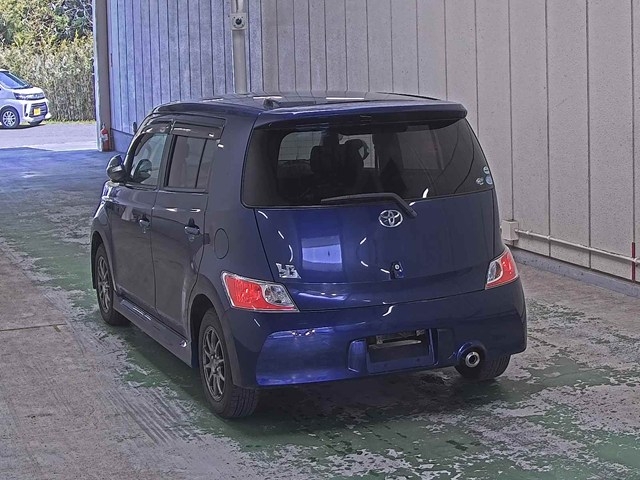 TOYOTA BB