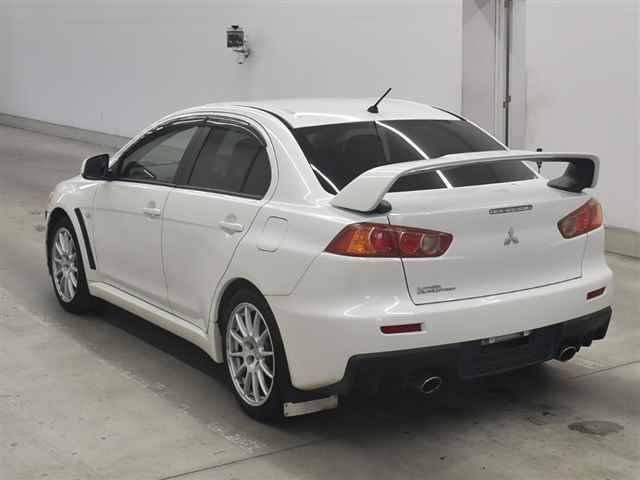 MITSUBISHI LANCER EVOLUTION