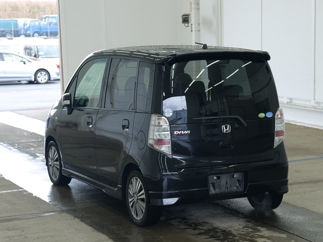 HONDA LIFE