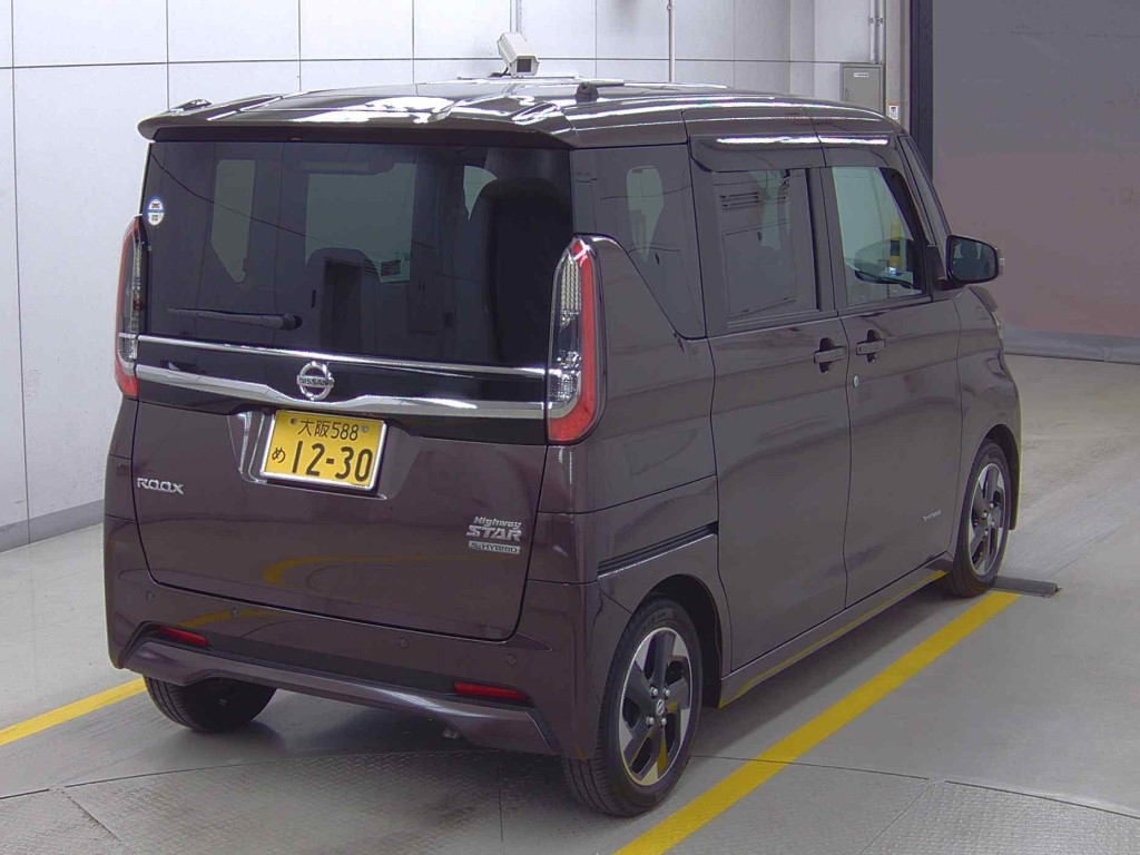 NISSAN ROOX