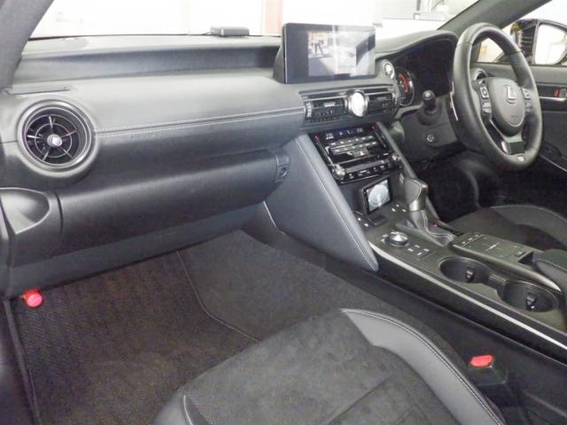 LEXUS IS300