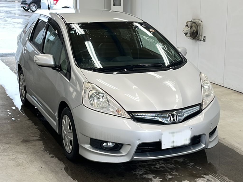 HONDA FIT SHUTTLE