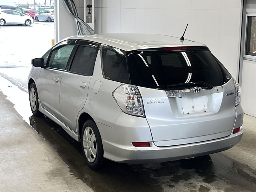 HONDA FIT SHUTTLE