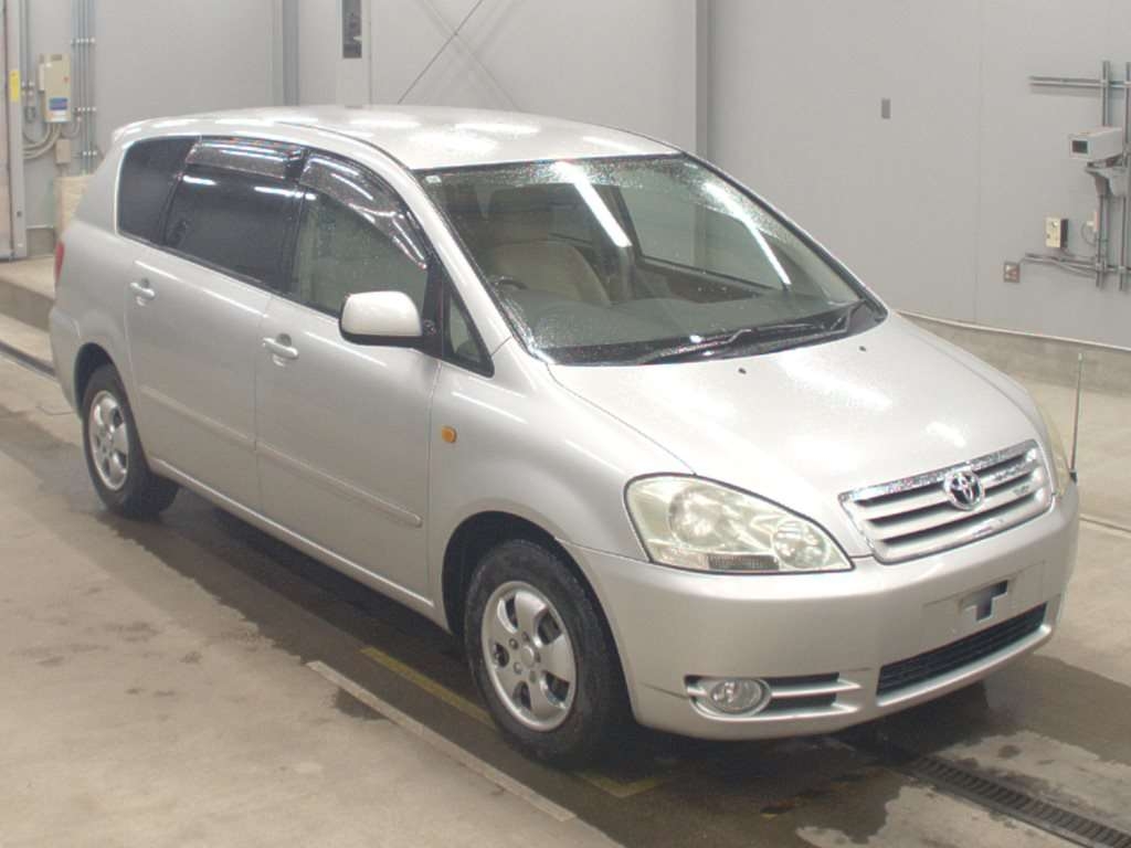 TOYOTA IPSUM