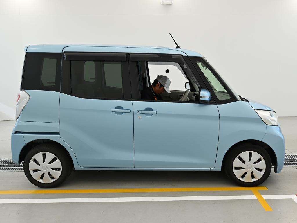 MITSUBISHI EK SPACE