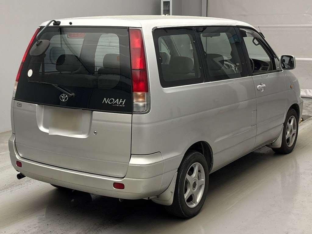 TOYOTA LITE ACE NOAH