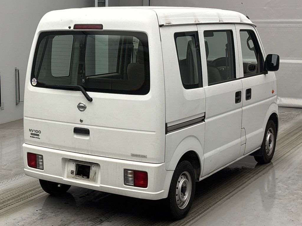 NISSAN NV100 CLIPPER