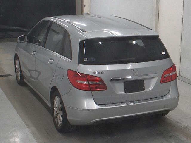 MERCEDES-BENZ B-CLASS