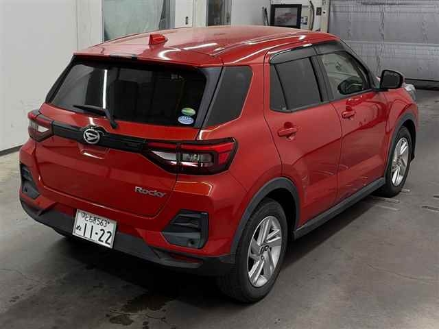 DAIHATSU ROCKY
