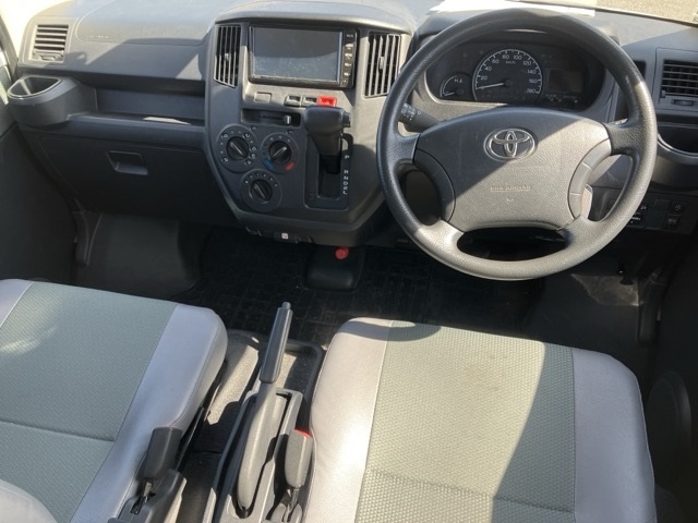 TOYOTA TOWN ACE