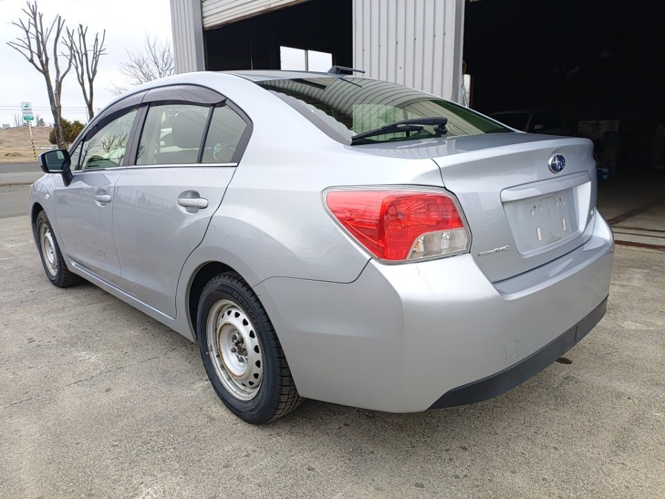 SUBARU IMPREZA