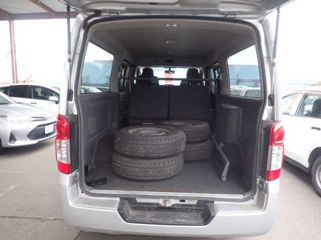 NISSAN NV350 CARAVAN