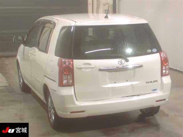 TOYOTA RAUM
