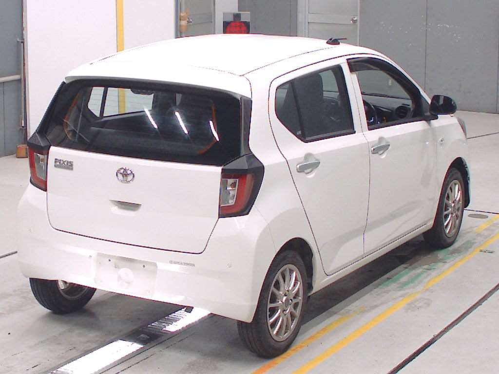 TOYOTA PIXIS EPOCH