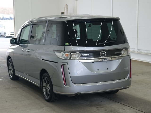 MAZDA BIANTE