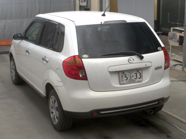 MAZDA VERISA