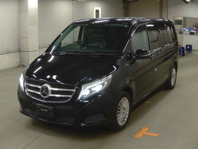 MERCEDES-BENZ V-CLASS