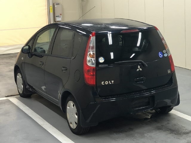 MITSUBISHI COLT
