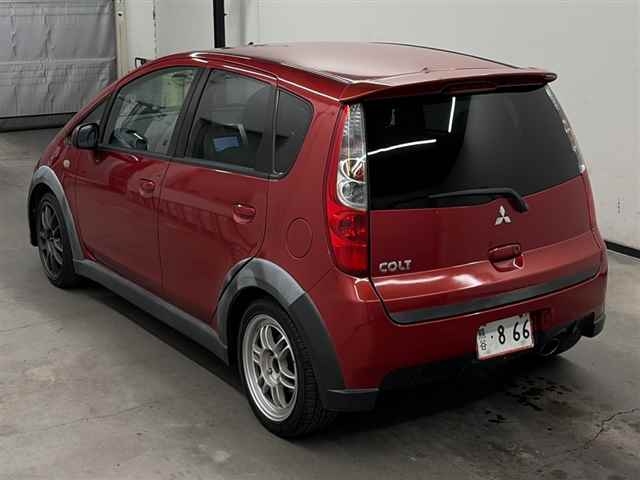 MITSUBISHI COLT
