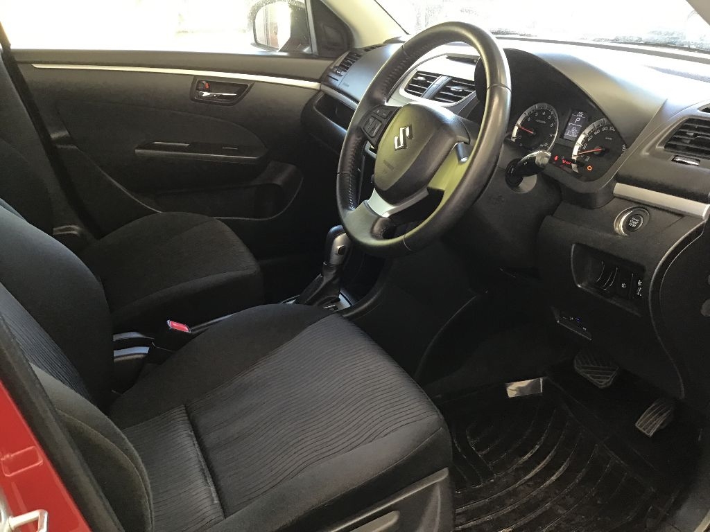 SUZUKI SWIFT